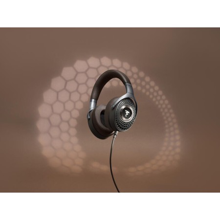 Focal Hadenys